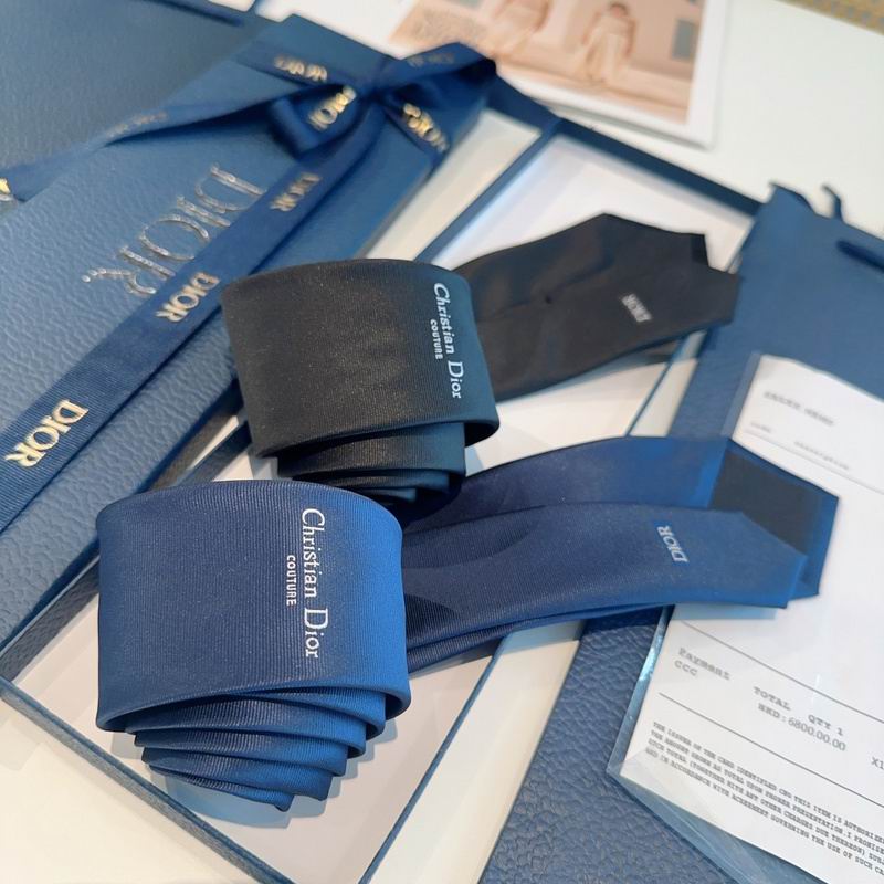 Dior Tie hm20